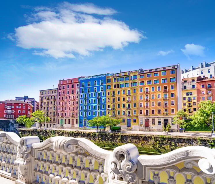 Unique Landmarks of Bilbao – Walking Tour for Couples - San Nikolas Eliza