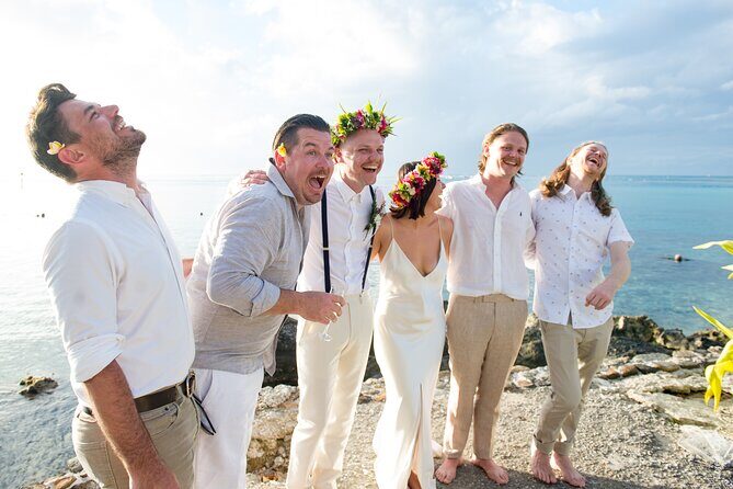 Unique photo shoot in the heart DE Moorea: Beach & mountain combo - FAQ