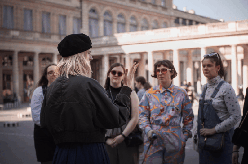 Unique Tour of Parisian Women in Theatre, Film, and Music - Unique Experience