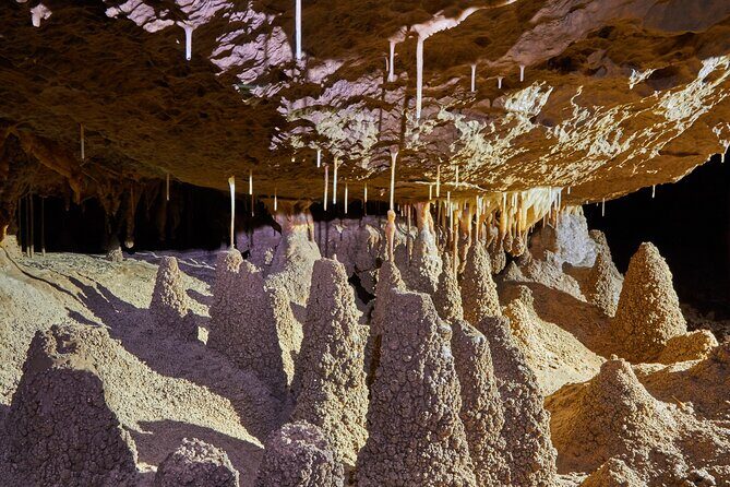 Unique Underground Experience in Soprador do Carvalho Cave - The Value of the Experience