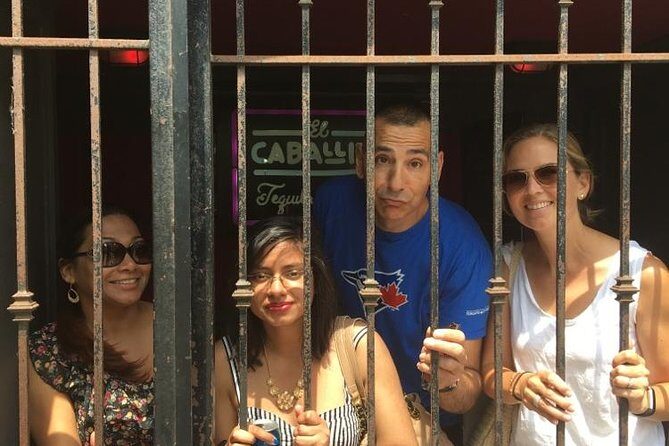 Unique Zombie Survival Scavenger Hunt in Honolulu, HI - Key Points