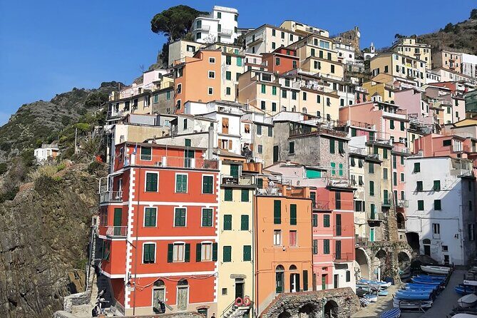 Uniquely classic Cinque Terre - Key Points