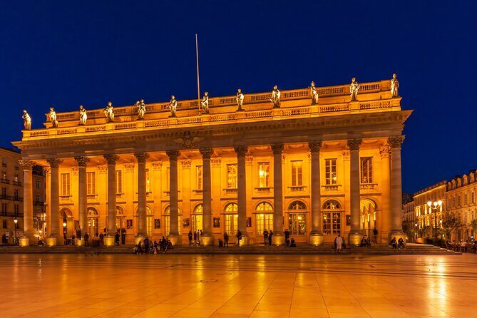 Unusual Track Game on Christmas Markets in Bordeaux - Discovering Bordeaux’s Festive Spirit – A Game-Based Christmas Experience