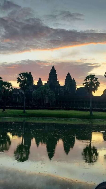 Unveiling Private Tour - Angkor Wat Sunrise, Bayon, Ta Prohm - Experience Overview: A Day in Angkor