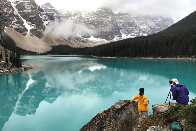 Up to 14 guests Private Tour: Lake LouiseMoraine & Emerald Lake - Authentic Experiences and Feedback