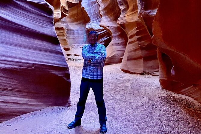 Upper Antelope Canyon, Horseshoe Bend From Vegas, Lunch, Freewifi - Enjoying the Lunch and Amenities