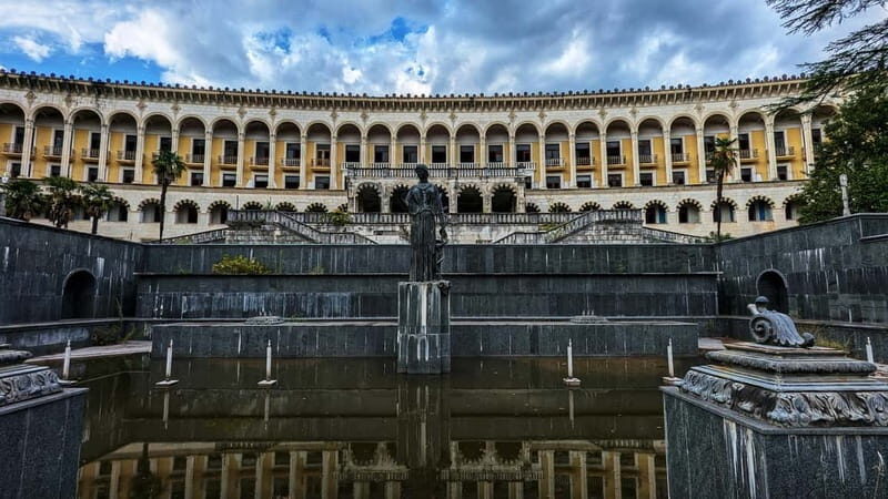 Urbex tour - Abandoned sanatoriums and Aircraft - Key Points