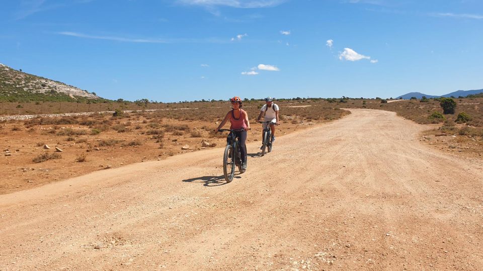 Urzulei: Supramonte Guided E-Bike Tour With Aperitif - Discovering Hidden Gems