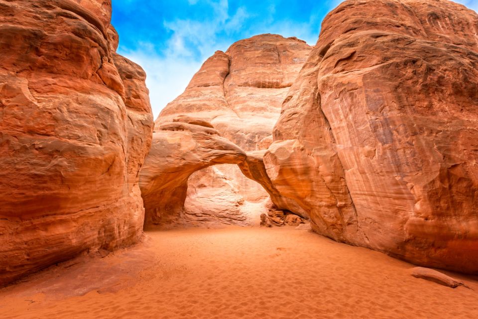 Utah: Mighty 5 National Parks Self-Driving Audio Tour - Capitol Reef National Park