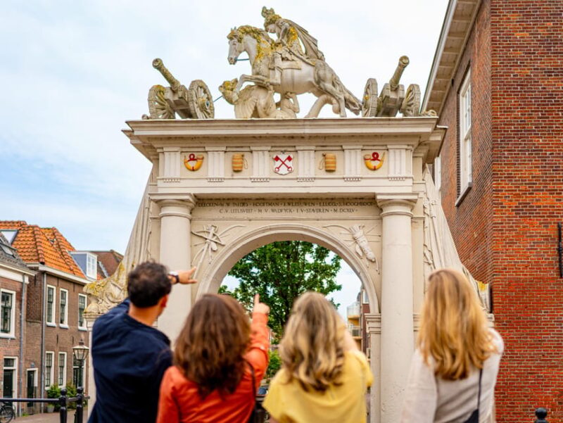 Utrecht Central: Outside Escape City Tour! Super Fun! - Accessibility Features