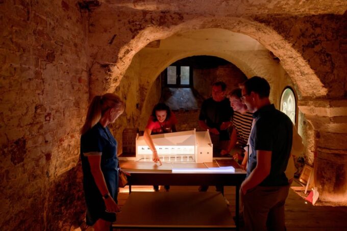 Utrecht: Domplein Highlights Tour - Nearby Attractions