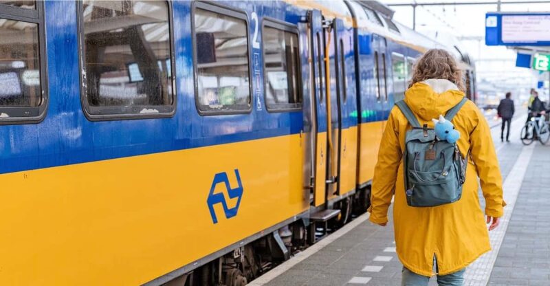 Utrecht: Train Transfer Utrecht From/To the Hague - Good To Know
