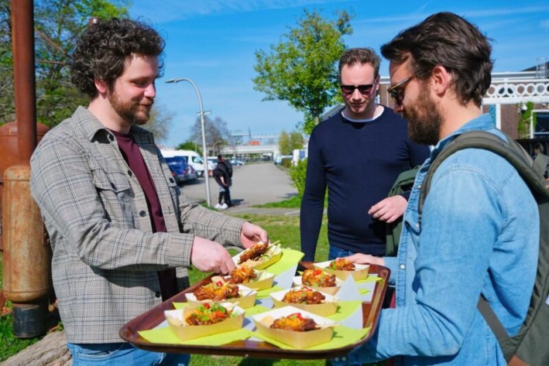 Utrecht: Vegan Food Bike Tour - 6 Tastings (excl. bike) - Key Points