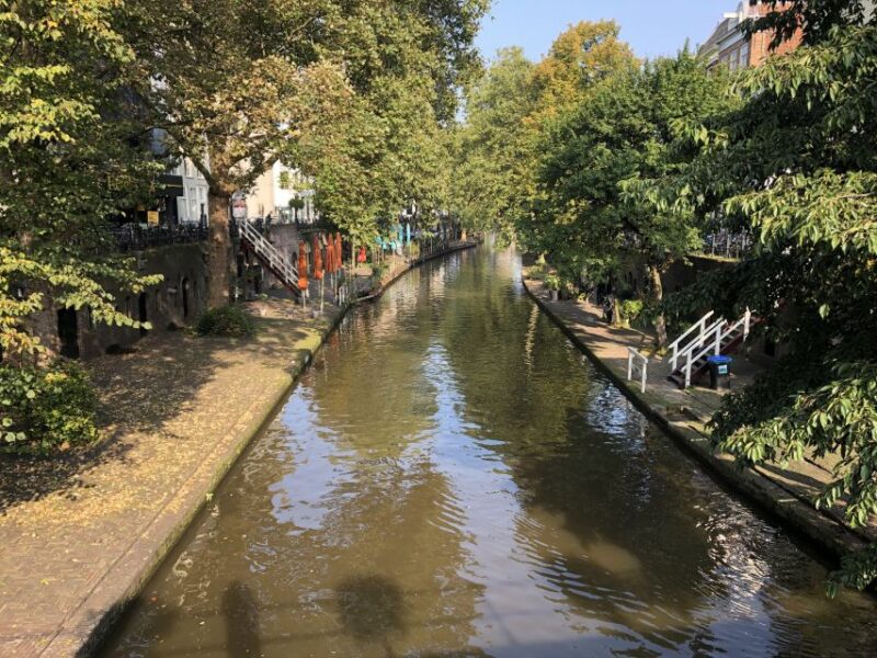 Utrecht Walking Tour With a Local Comedian as Guide - Unique Experience