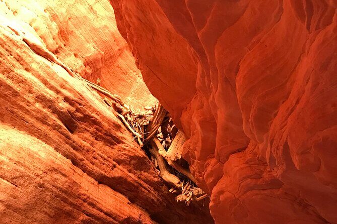 UTV Adventure to Peek-a-Boo Slot Canyon near Kanab, Utah - An In-Depth Look at the UTV Tour Experience