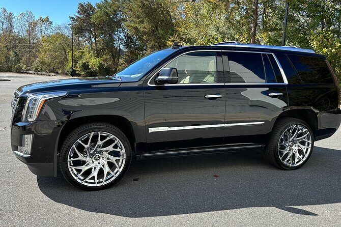 Uvero Alto Private VIP Cadillac Transfer - Introducing the Uvero Alto Private VIP Cadillac Transfer: a comfortable, stylish way to start your Dominican Republic getaway