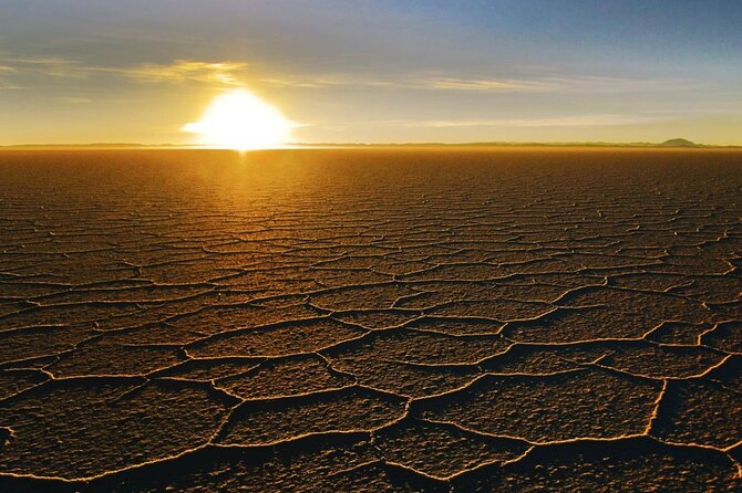 Uyuni Salt Flats 2-Day Tour From La Paz by Flight - Tour Schedule and Availability