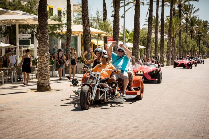V8 Trike Tour With Driver/Guide for up to 4 Guests - Frequently Asked Questions