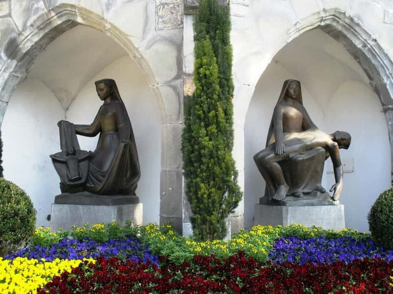 Vaduz: Express Walk with a Local - Frequently Asked Questions