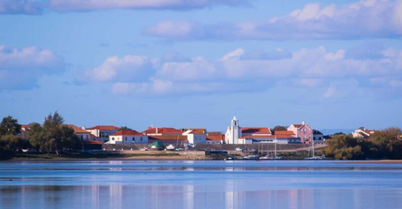 Valada: 1 hour boat trip, guided tour - Who Will Love This Experience?