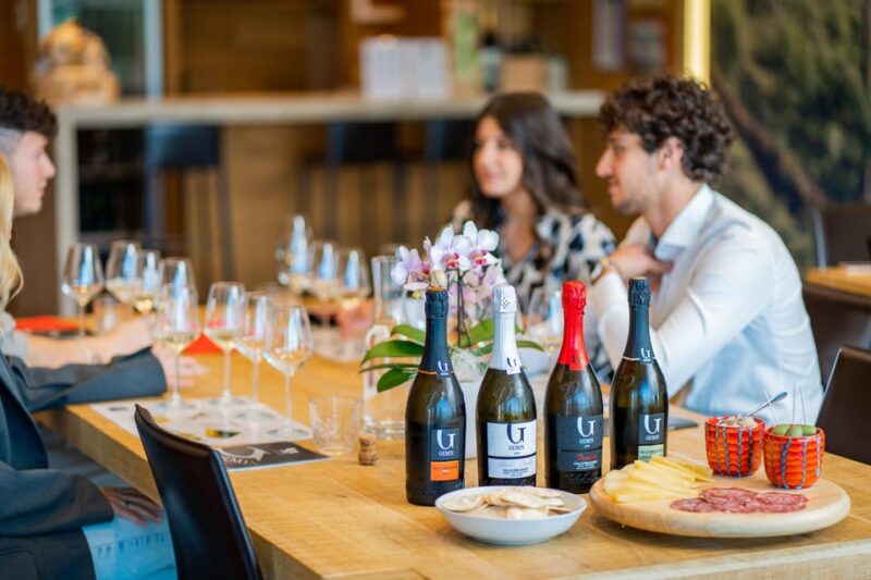 Valdobbiadene: Prosecco Tasting Experience - Wine Selection and Tasting