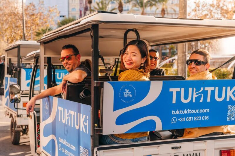 Valencia: 2-hour City Highlights Guided Tuk-Tuk Tour - What to Expect and How It Feels