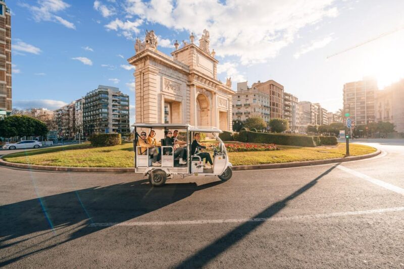 Valencia: 2-hour City Highlights Guided Tuk-Tuk Tour - FAQ