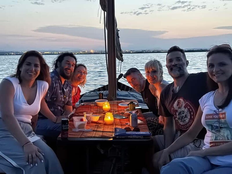 Valencia: Albufera Sunset on a sailboat with a Local Guide - Key Points