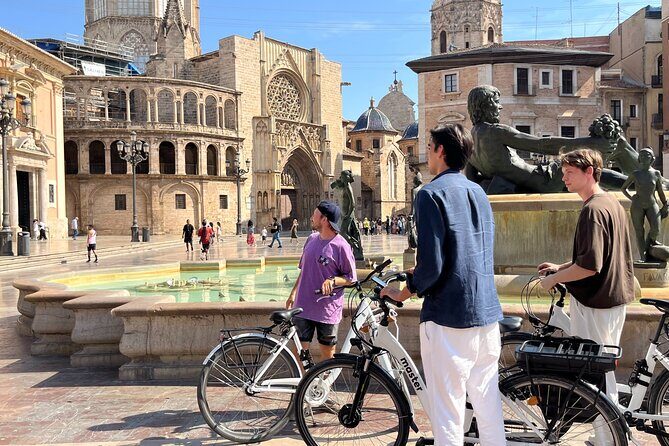 Valencia Bike Tour: Explore the City with a Local Guide - Introduction: Why Choose This Valencia Bike Tour?