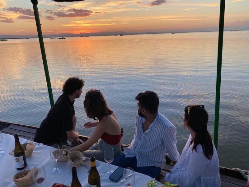 Valencia: Boat Ride With Valencian Wine Tasting & Tapas - Discovering Albufera Natural Park