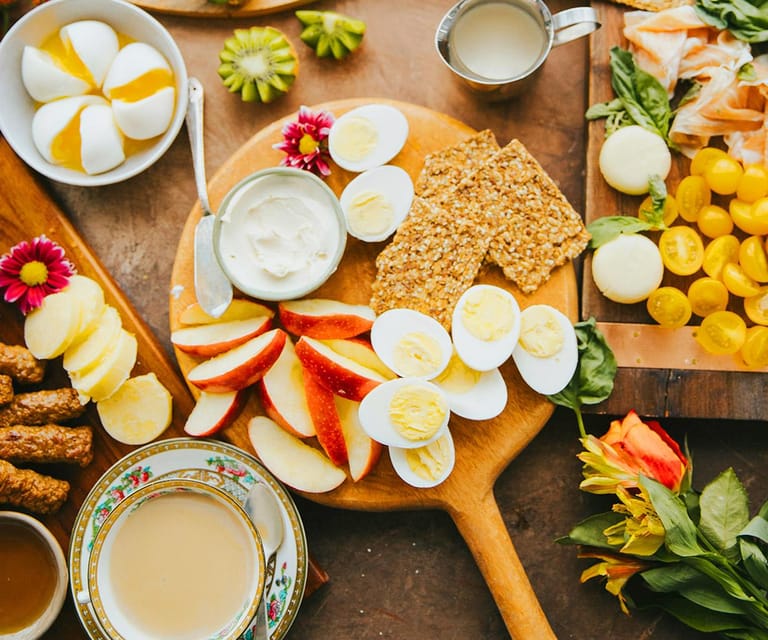 Valencia: Breakfast Brunch on a Boat Tour | Food and Drinks - Key Points