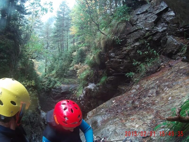 Valencia Canyoning. Experience for everyone - Why Choose Valencia Canyoning?