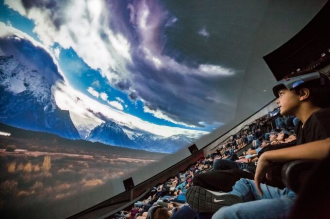 Valencia: City of Arts and Science 3D Movie at Hemisfèric - Important Logistical Information