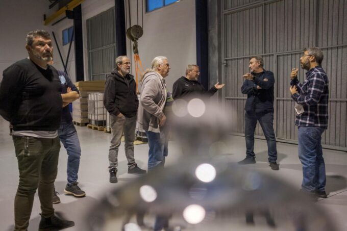 Valencia: Distillery Visit and Gin Tasting in Benifla - Parking Information