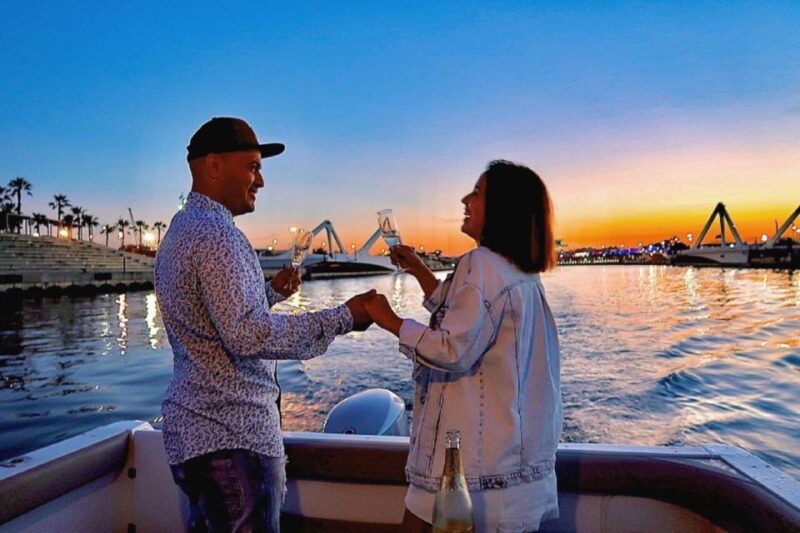 Valencia: Exclusive Sunset Cruise With Drink - Good To Know