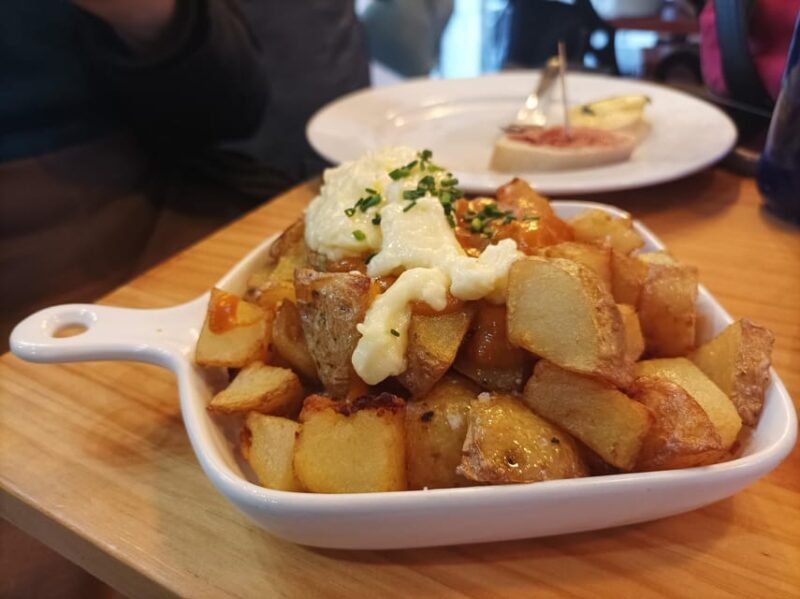 Valencia Food Tour With Tapas & Drinks With a Local - Central Market Experience