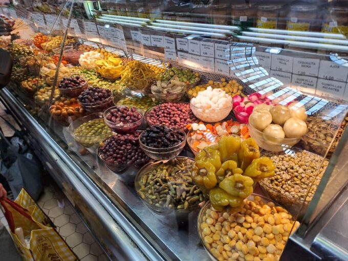 Valencia Food Tour With Tapas & Drinks With a Local - Booking and Cancellation Policy