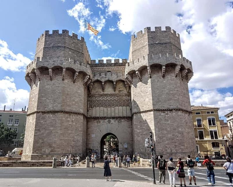 Valencia Gastronomic Bike Tour. - The Tastes of Ruzafa