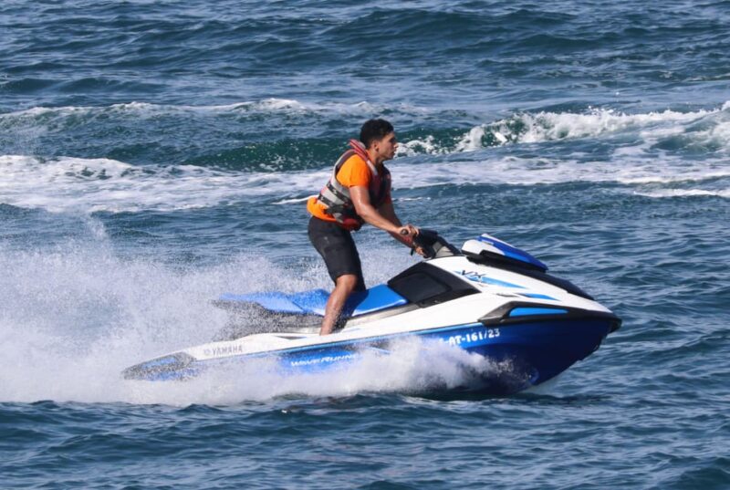 Valencia: Jet Ski Excursion + Paddle Surf - Key Points