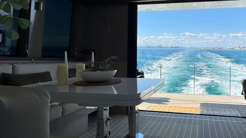Valencia: Luxury boat ride with captain, drinks, and private bathroom - The Sum Up