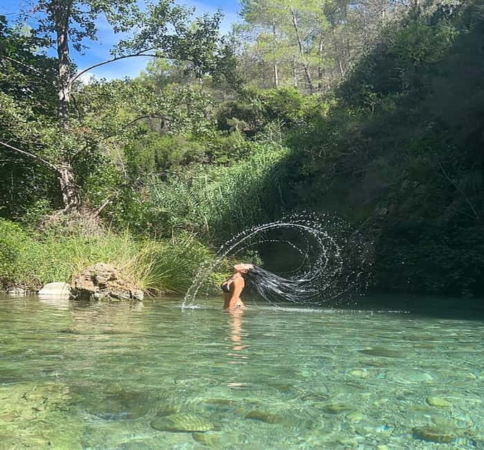 Valencia: Montanejos Hot Spring & Girlfriend Waterfall, food - A Deep Dive into the Tour Experience