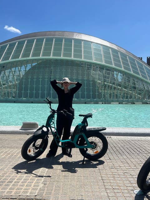 Valencia: Normal Bike and Electric Bike Rental Ruzafa - Tips for an Enjoyable Bike Ride in Valencia