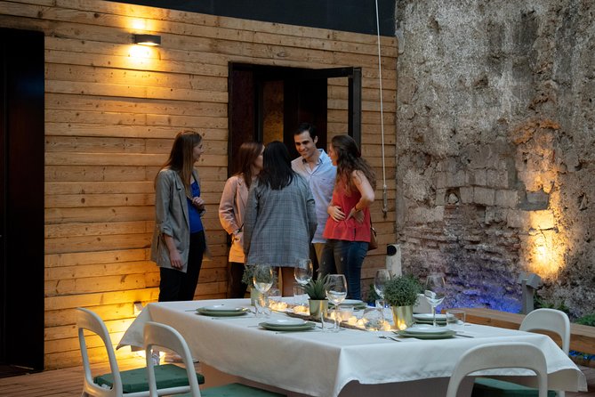 Valencia Old Town Tour With Wine & Tapas in 11th Century Historic Monument - Participant Testimonials