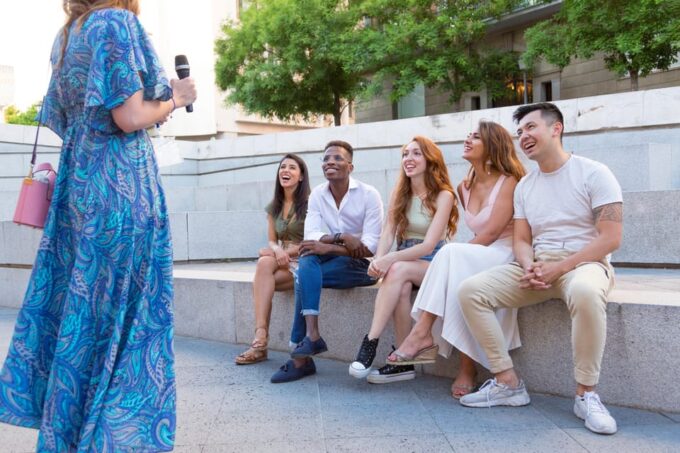 Valencia: Private Brunch Tour With Basic Spanish Learning - Getting to the Starting Location