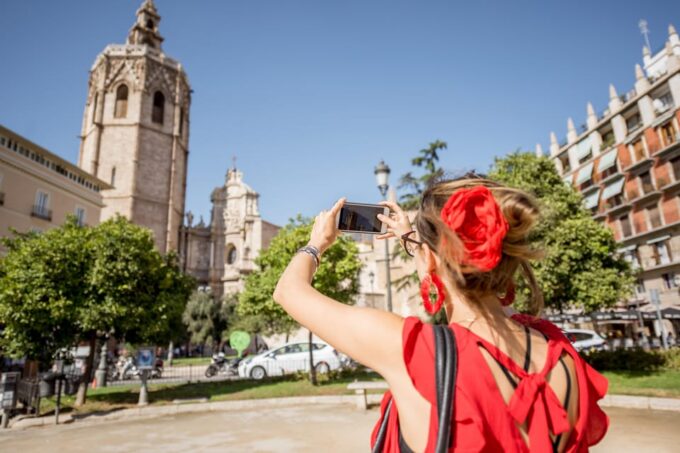 Valencia: Private Brunch Tour With Basic Spanish Learning - Frequently Asked Questions