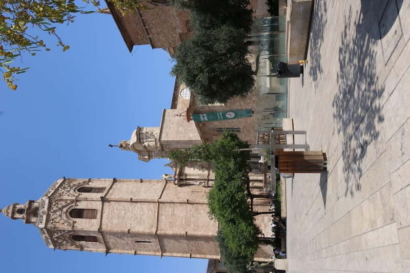 Valencia: Private City Center Highlights Tour with a Local - The Market and Silk Exchange: Heart of Valencia’s Commerce