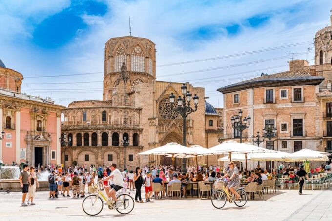 Valencia: Private City Tour on Bike With Drink Stop - Exploring Torres De Serranos