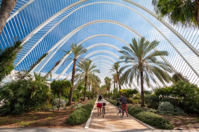 Valencia: Private City Tour on Bike With Drink Stop - Frequently Asked Questions