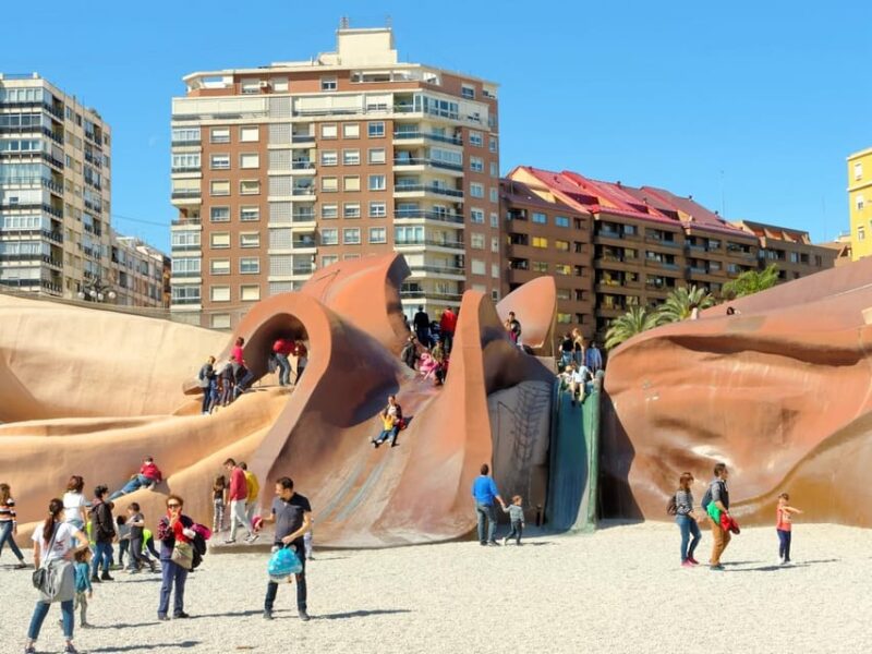 Valencia: Private Family Tour With Churros, Parks & Museum - Itinerary Highlights