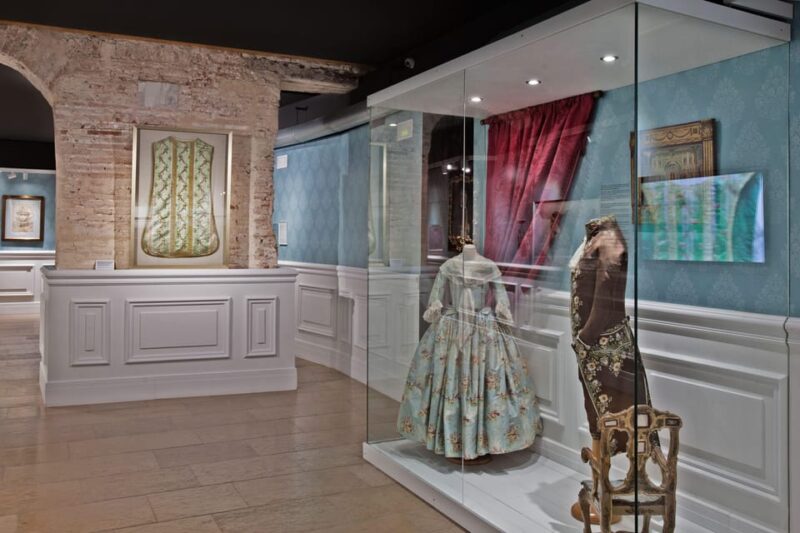 Valencia: Silk Museum Entry Ticket - Exploring Valencias Silk Heritage
